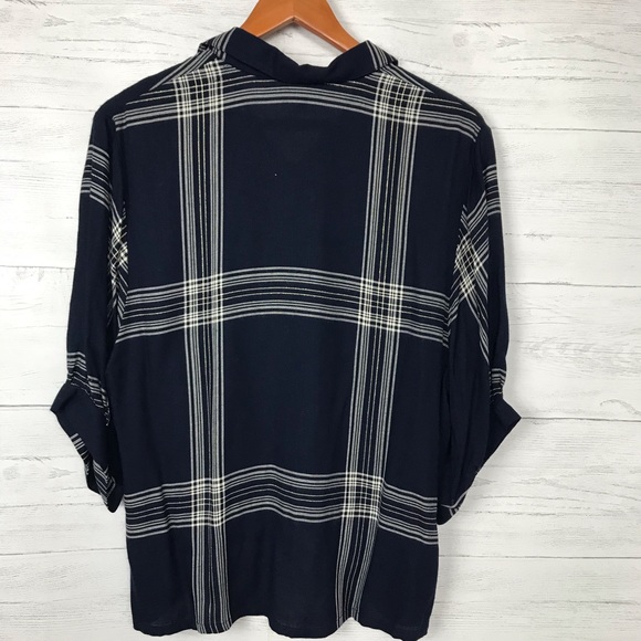 NWT WAVERLY GREY NOA TOP - Picture 5 of 5